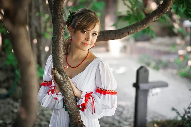 Ukrainian cultural symbols and traditions preserved by the diaspora in Canada